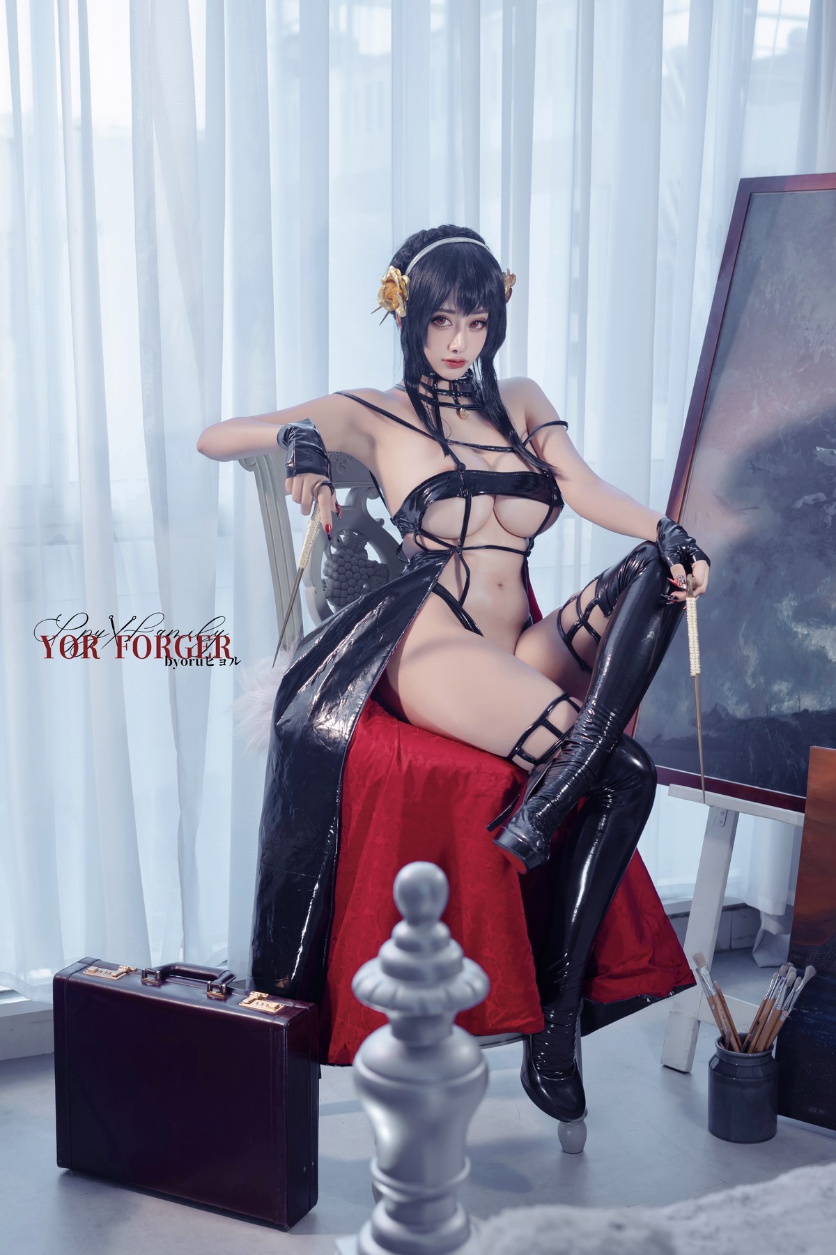 Cosplay 日本性感萝莉Byoru Yor Thorn Princess